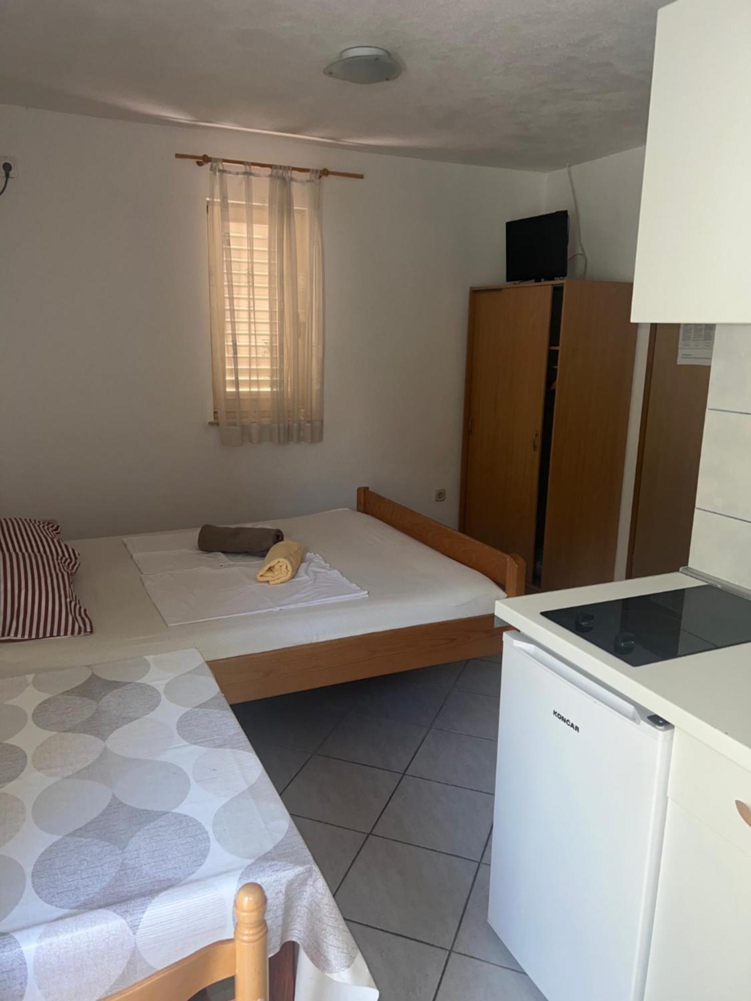 Apartments Svekric ノヴァリャ エクステリア 写真