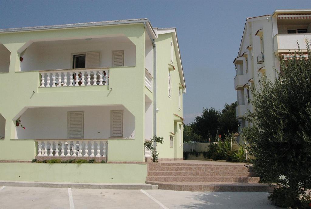 Apartments Svekric ノヴァリャ エクステリア 写真